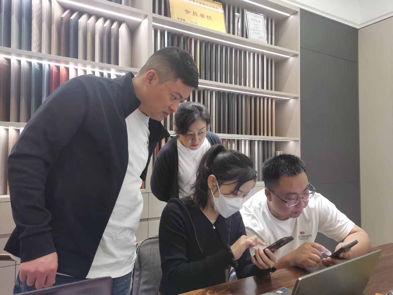 定制衣柜